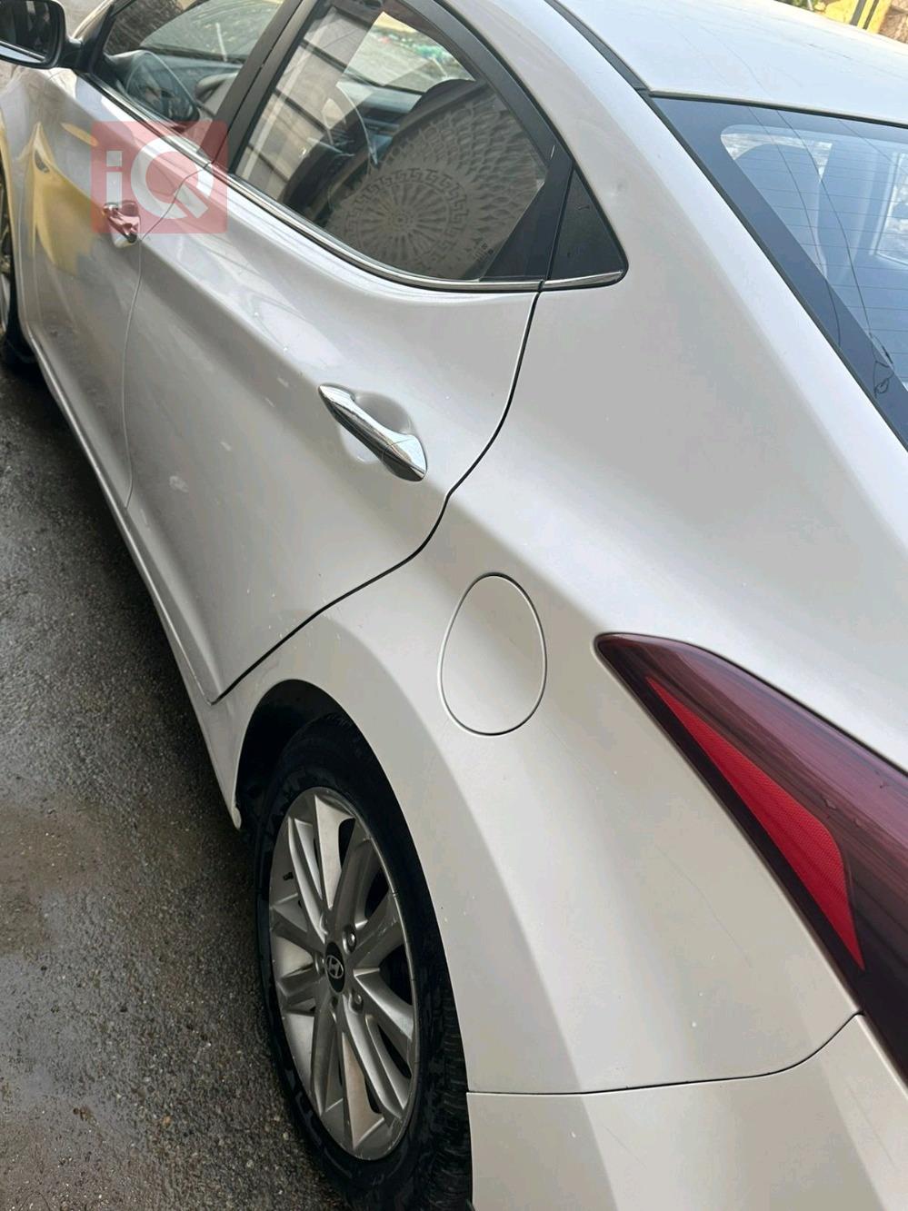 هیوندای ئەلەنترا
